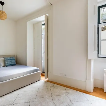 Alcantara Urban Retreat شقة